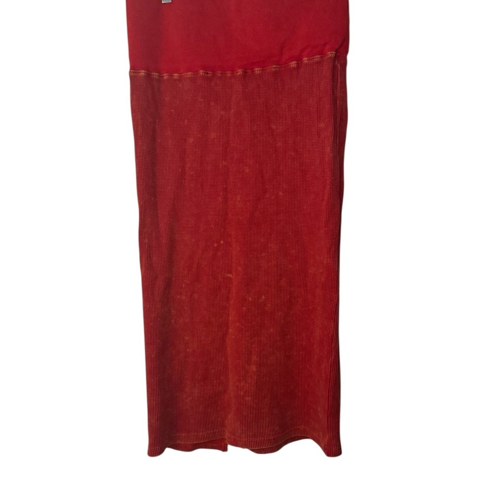 White Birch Black Label
Red Pencil Skirt with Front Slit Size L - Picture 2 of 10